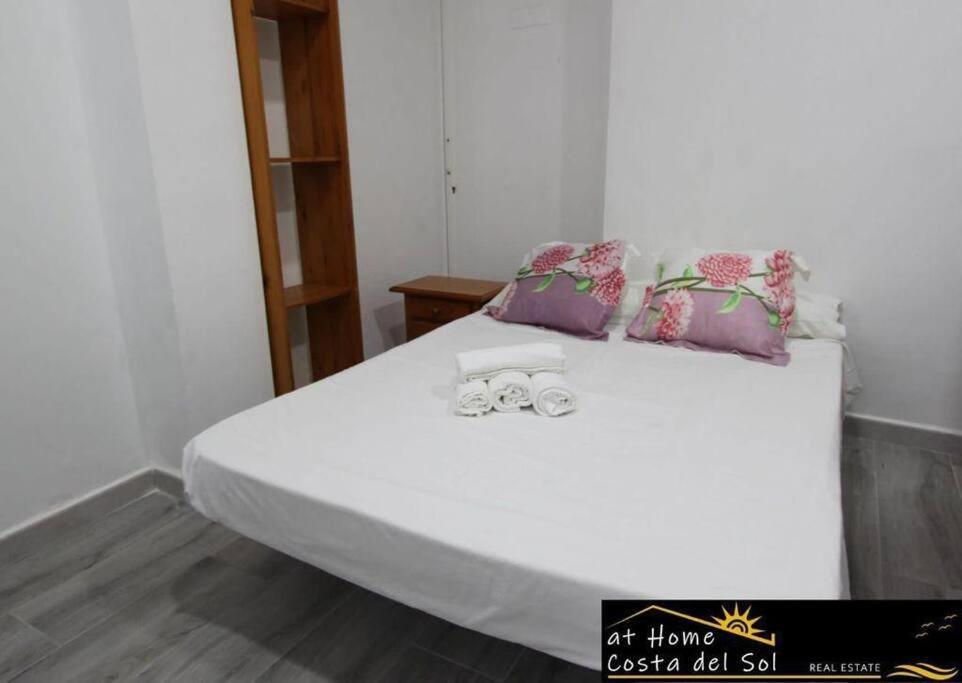 Bajo Playazo Jimena 6 Apartment Нерха Екстериор снимка
